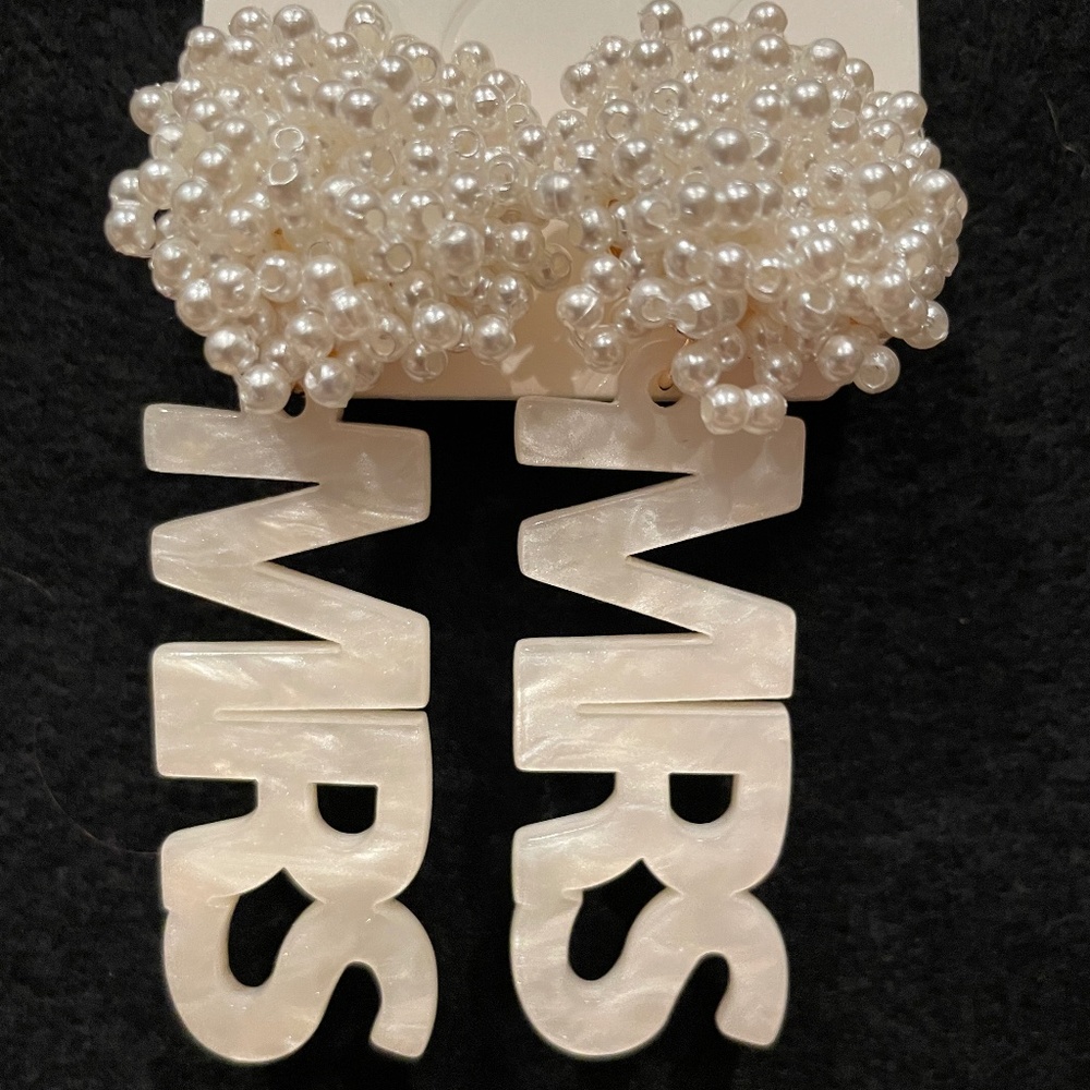 MRS Pearled Earrings